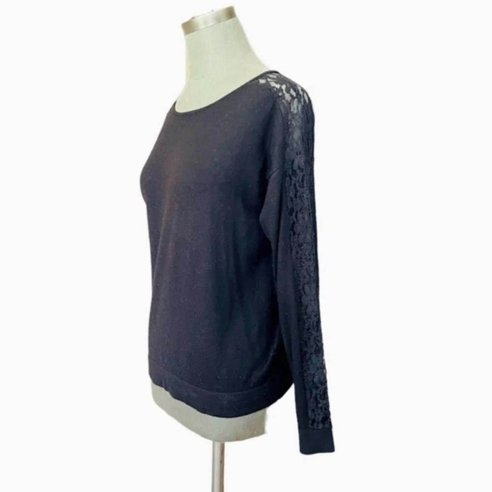 DKNY Womens Black Lace Trim Long Sleeve Sweater M Wool Blend Crew Neck VG